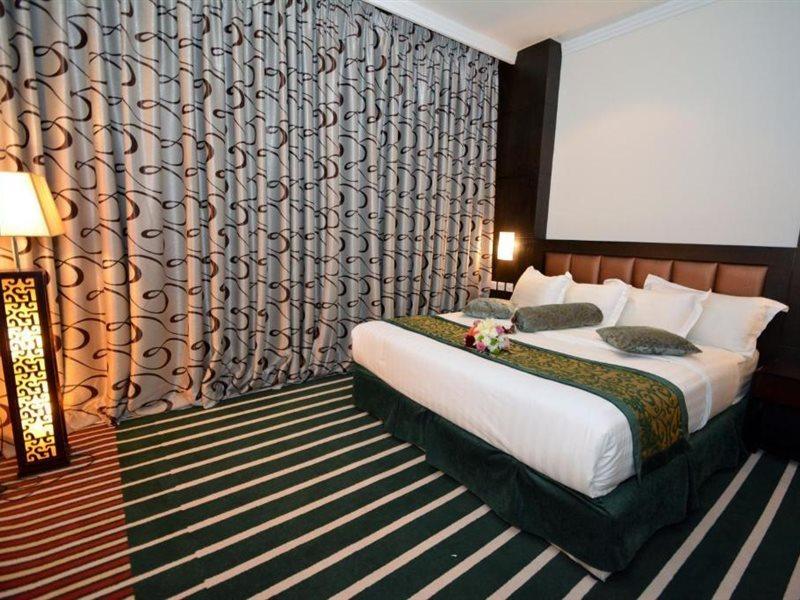 Sunday Millennia Hotel Рияд Екстериор снимка