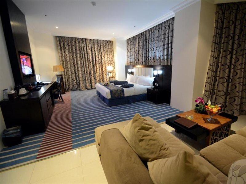 Sunday Millennia Hotel Рияд Екстериор снимка