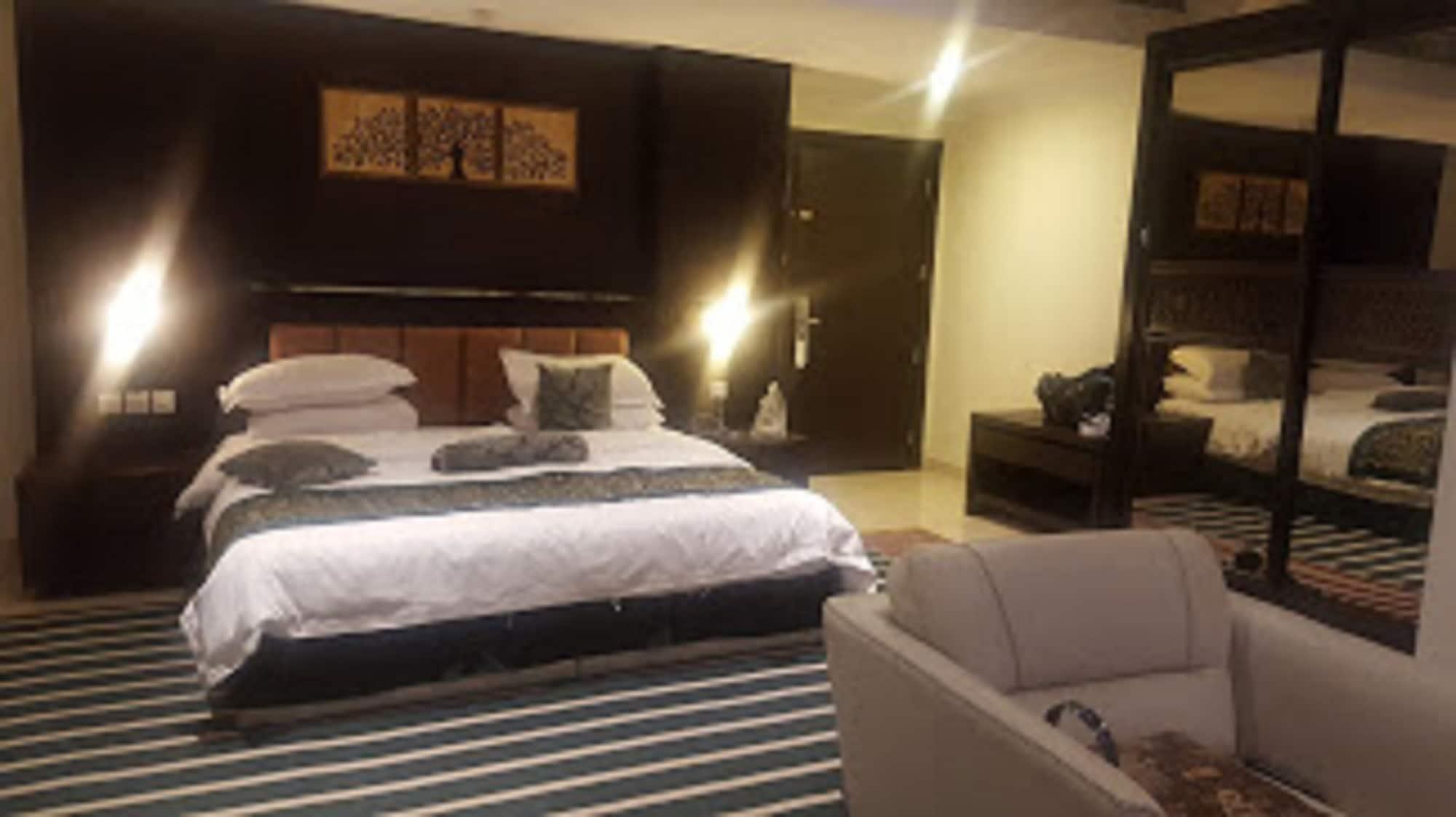 Sunday Millennia Hotel Рияд Екстериор снимка