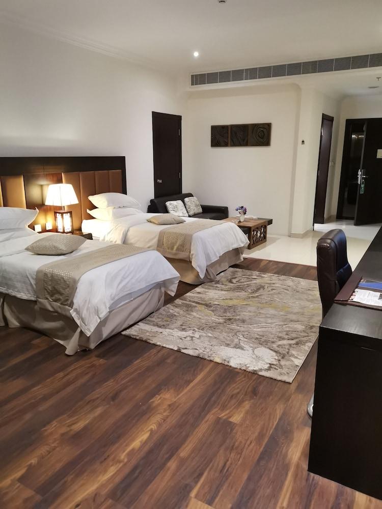 Sunday Millennia Hotel Рияд Екстериор снимка