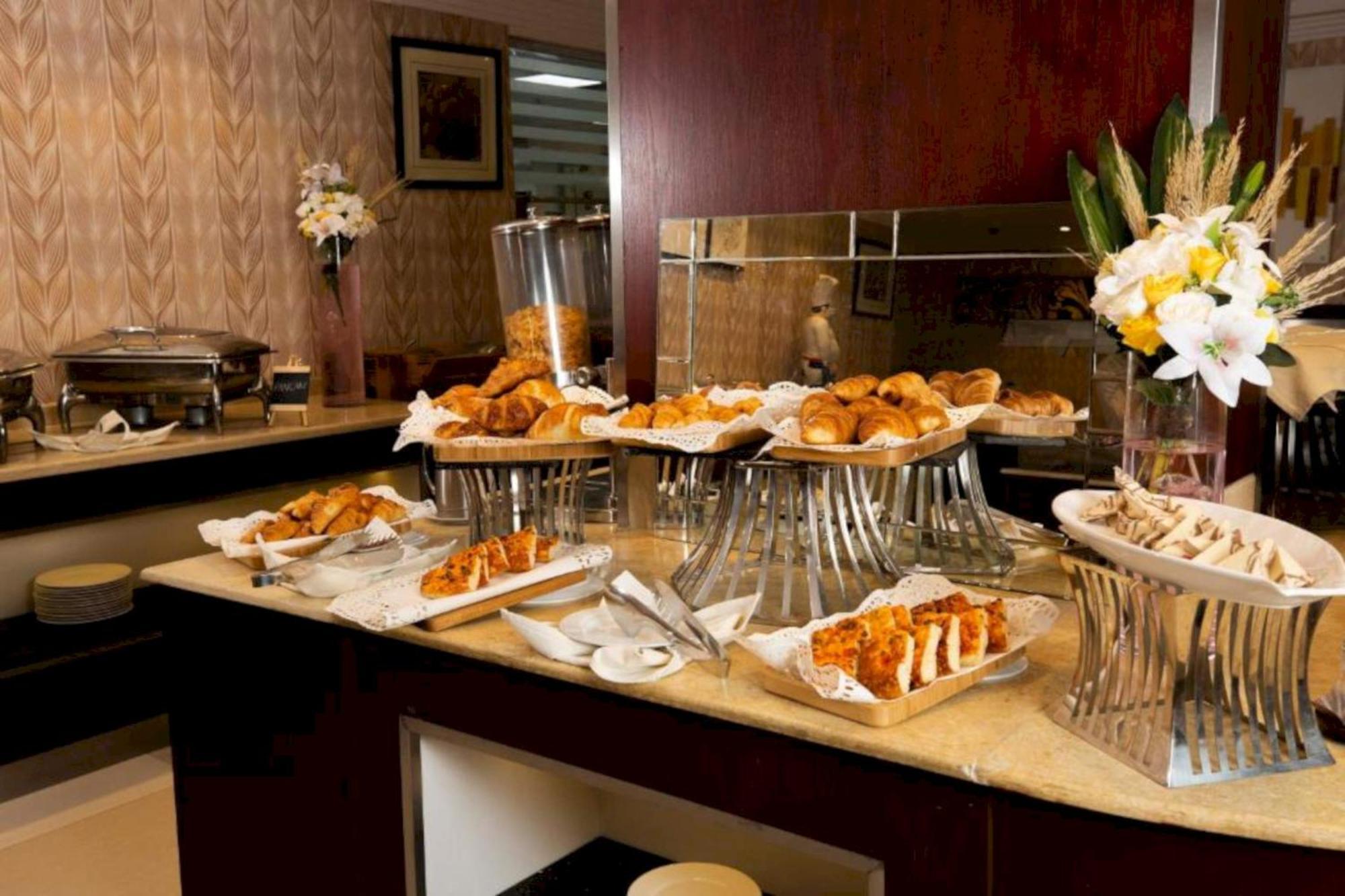 Sunday Millennia Hotel Рияд Екстериор снимка